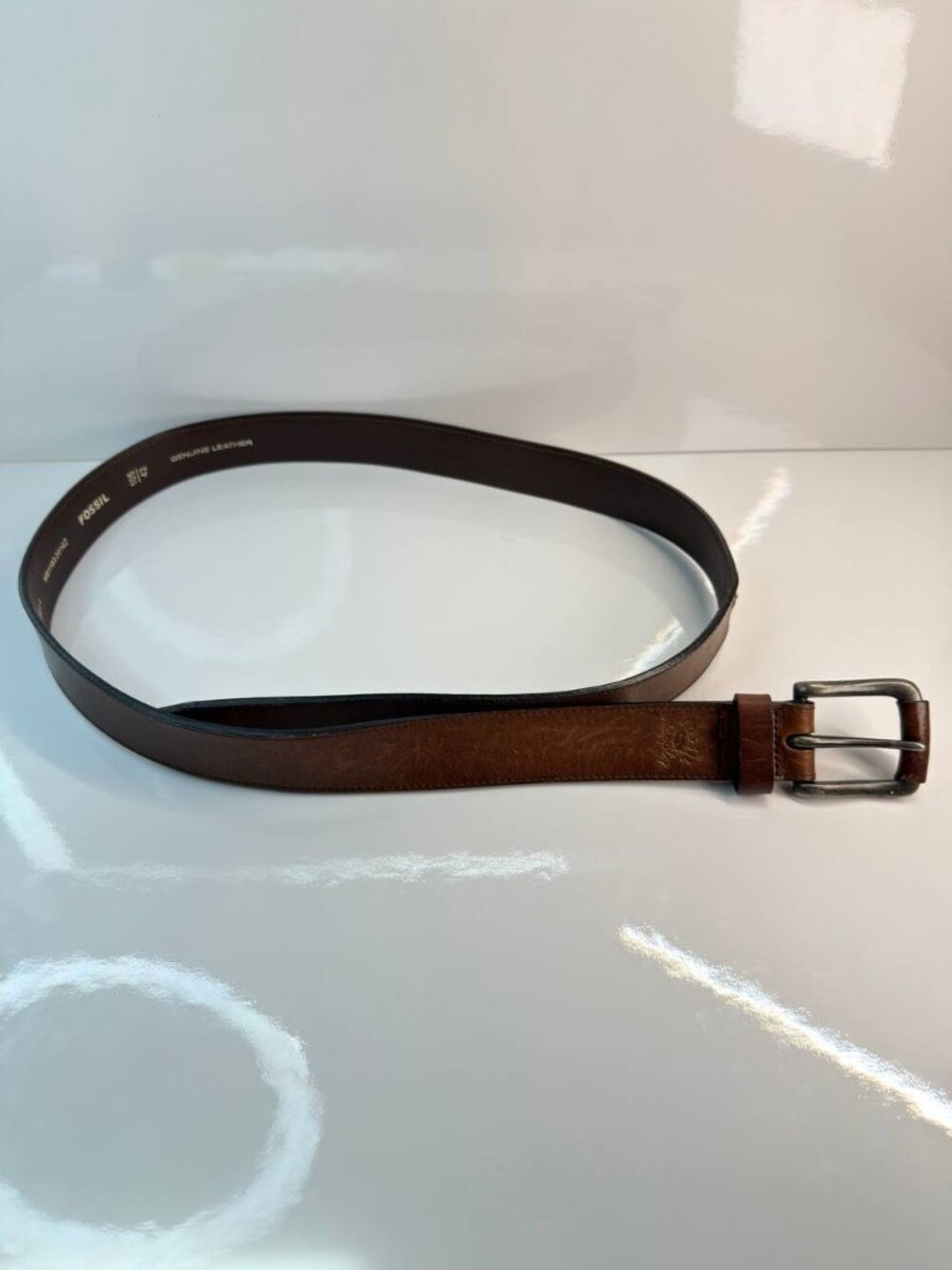 Fossil Leather Belt – Size 42 | Classic Style - Picture 12 of 16